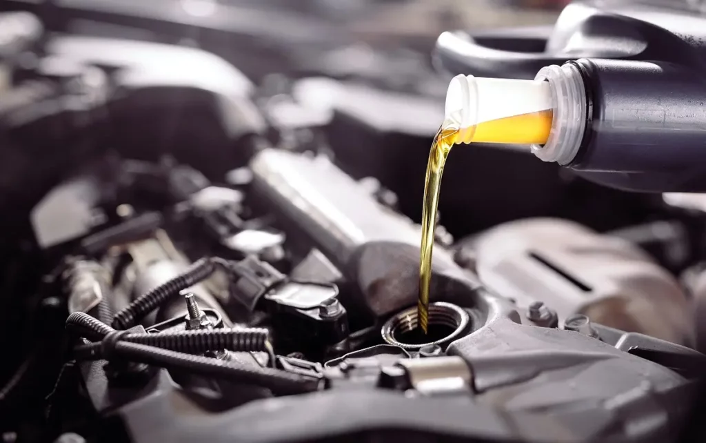 Right Engine Oil for Your Racing Car